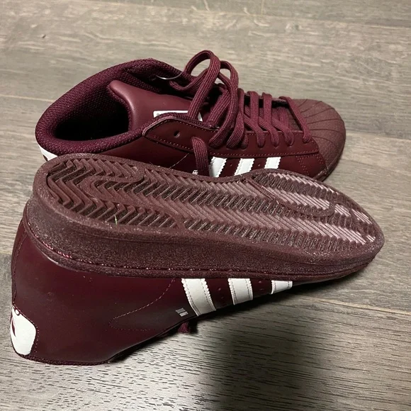 Adidas original New in box - Picture 4 of 4